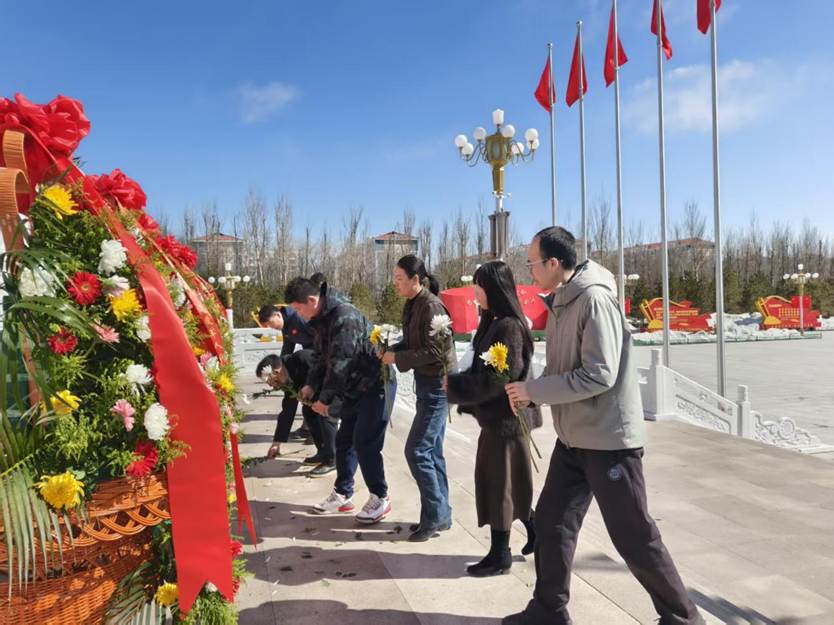 558a16f7fc105bd5d2423d33b8b3fd5f 558a16f7fc105bd5d2423d33b8b3fd5f